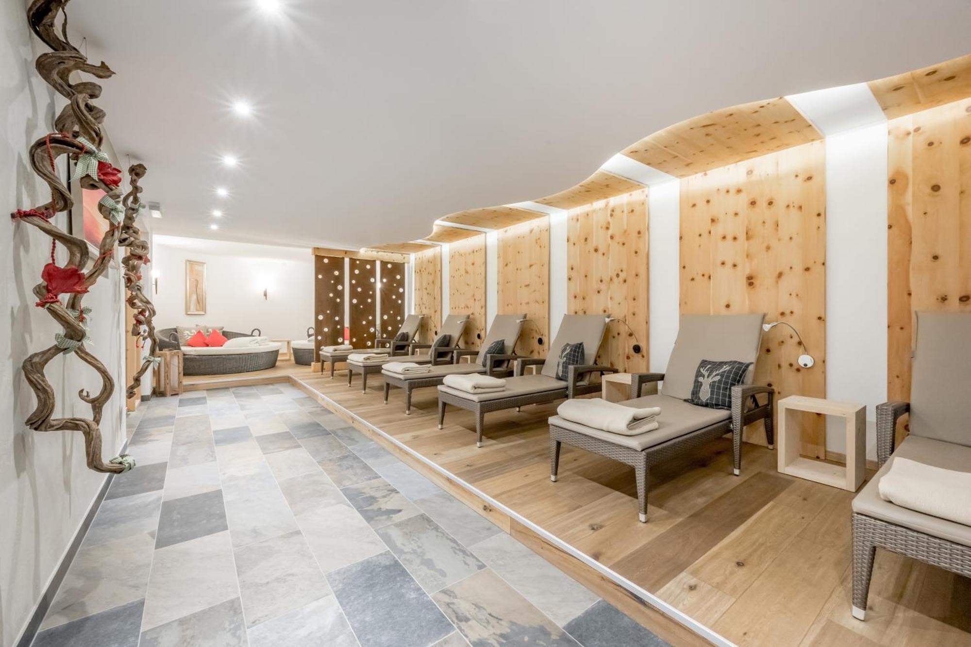 Tilia Living - B&B Mit Dem Komfort Eines Kleinen, Feinen Hotels Ried im Oberinntal Exterior foto
