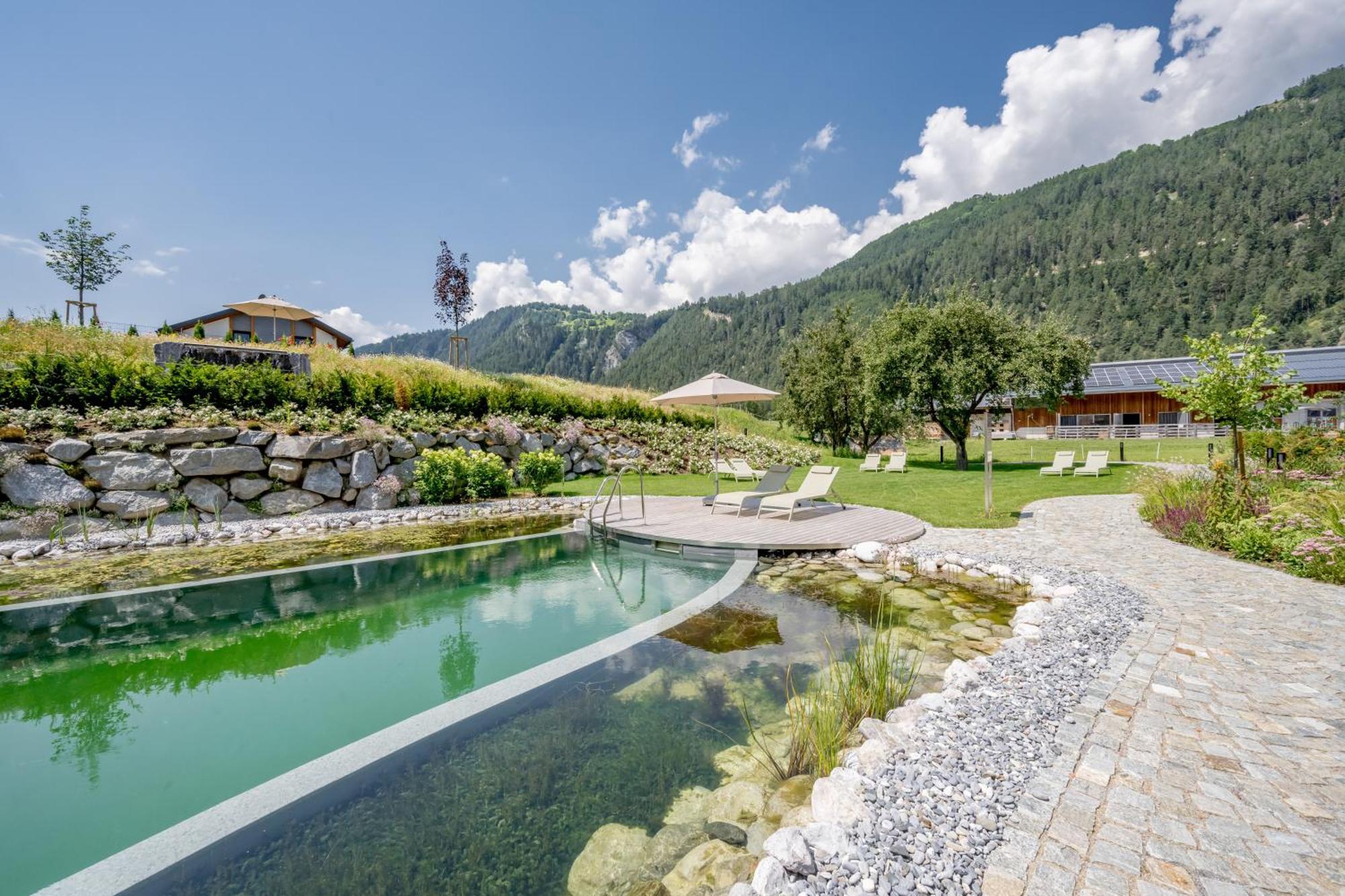 Tilia Living - B&B Mit Dem Komfort Eines Kleinen, Feinen Hotels Ried im Oberinntal Exterior foto