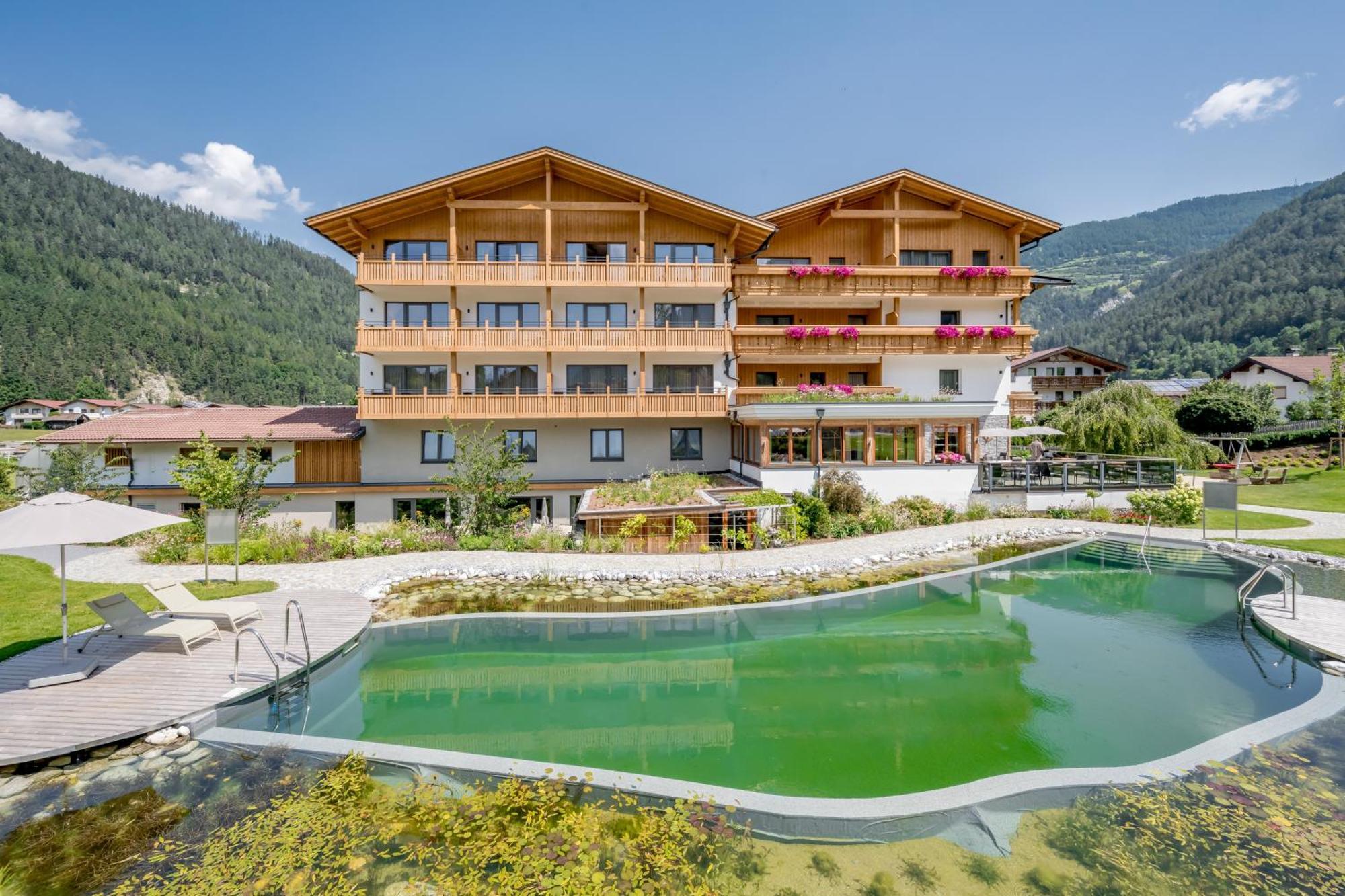 Tilia Living - B&B Mit Dem Komfort Eines Kleinen, Feinen Hotels Ried im Oberinntal Exterior foto